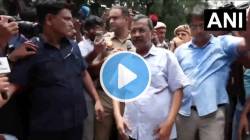 Video : E20 पेट्रोलवरून आपचा मोर्चा; पंतप्रधानांच्या निवासस्थानाकडे निघालेल्या अरविंद केजरीवाल यांना दिल्ली पोलिसांनी अडवले