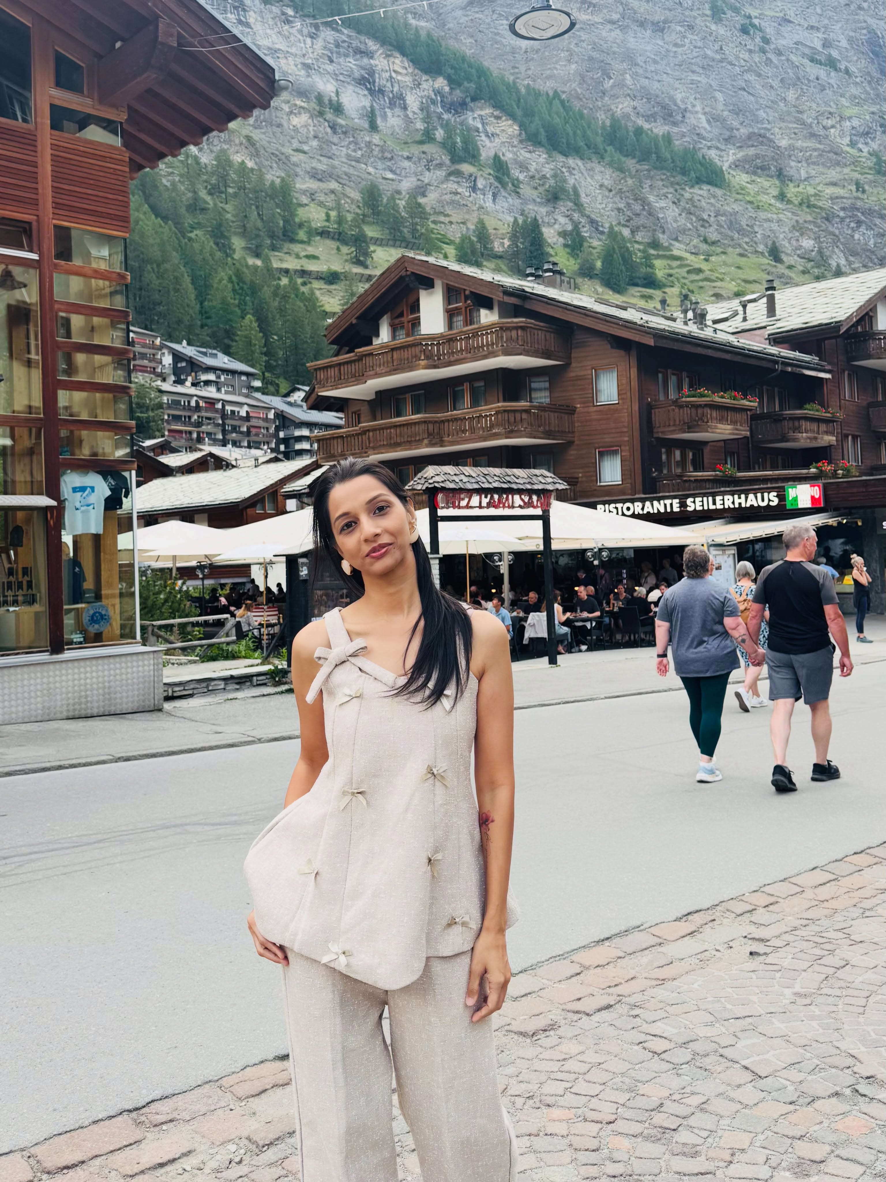 Avinash Jadhav Sonali Jadhav Switzerland Trip