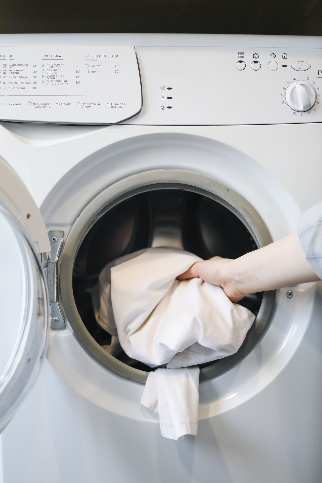DIY Hacks For Yellow Stains From Clothes