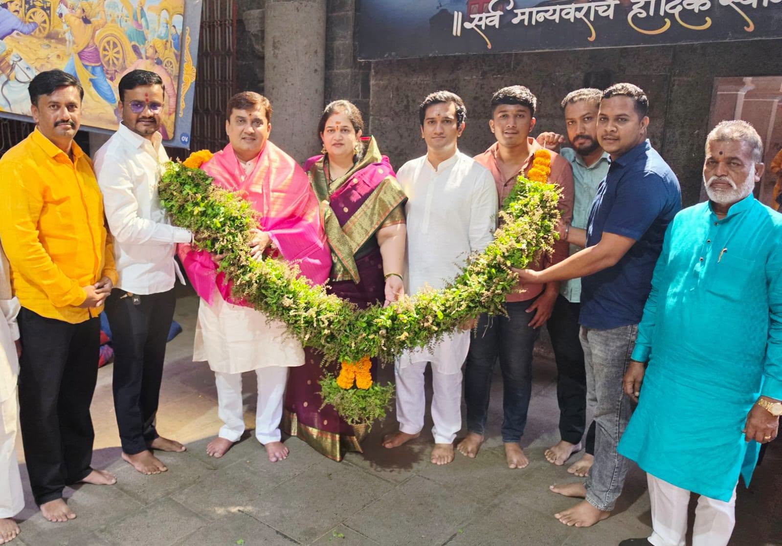 Dhananjay Mahadik With Family At Pandharpur 
