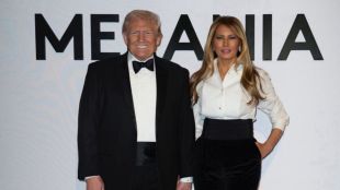 Donald Trump foreign income 2025 real estate licensing report | Trump Organization Gulf luxury projects revenue UAE Saudi Arabia | डोनाल्ड ट्रम्प परदेशी रिअल इस्टेट उत्पन्न २०२५ | आखाती देशांतील ट्रम्प रिअल इस्टेट परवाना कमाई