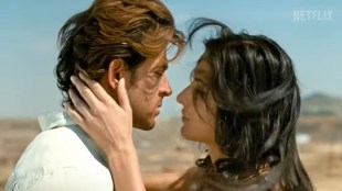 Hrithik Roshan Katrina Kaif Kissing Scene in Zindagi Na Milegi Dobara video