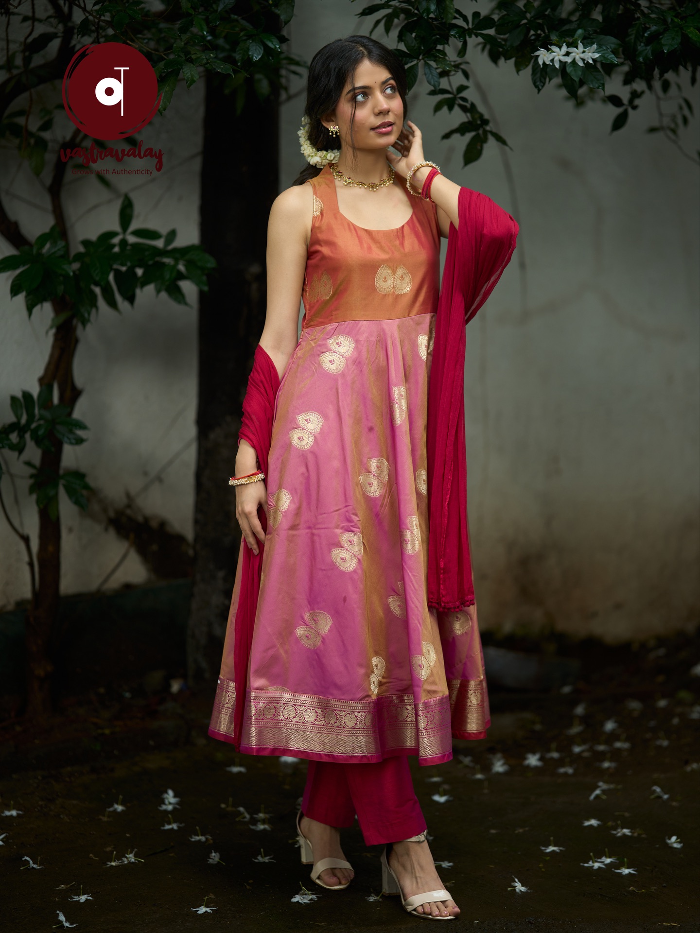 Jaee Khandekar Anarkali Dress Look