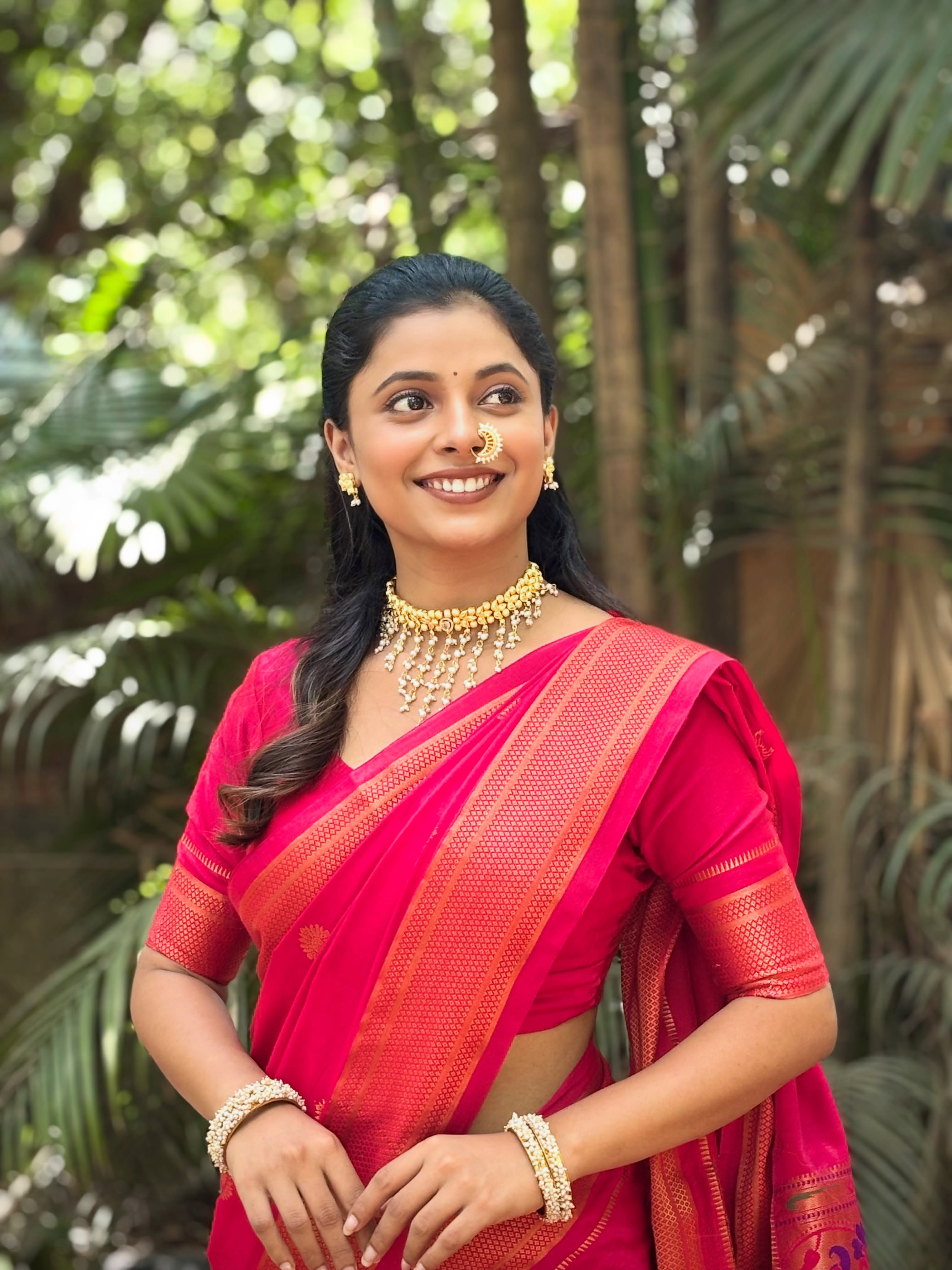 Jui Gogri Blue Saree Look