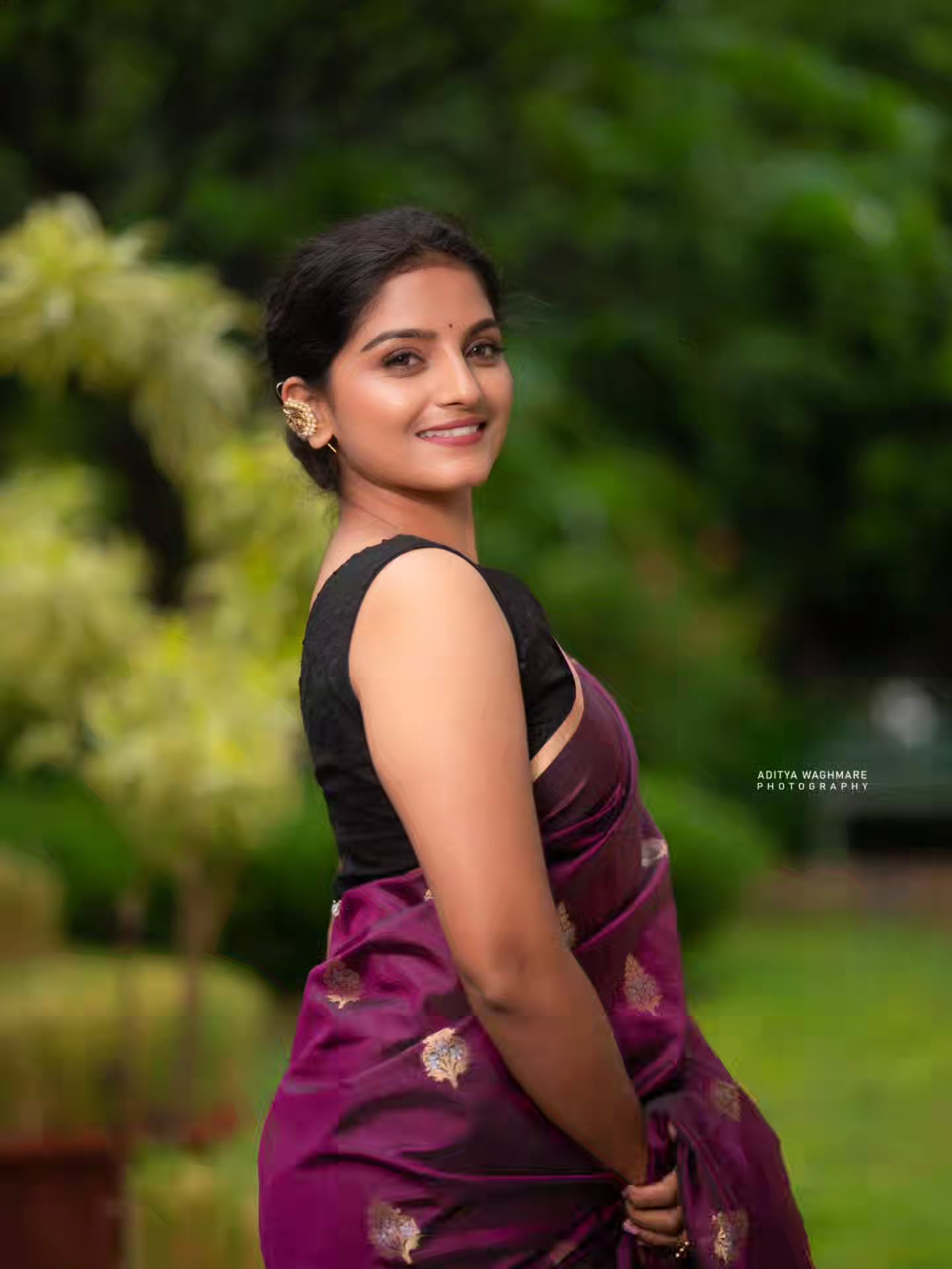 Komal Kumbhar Purple Saree Look