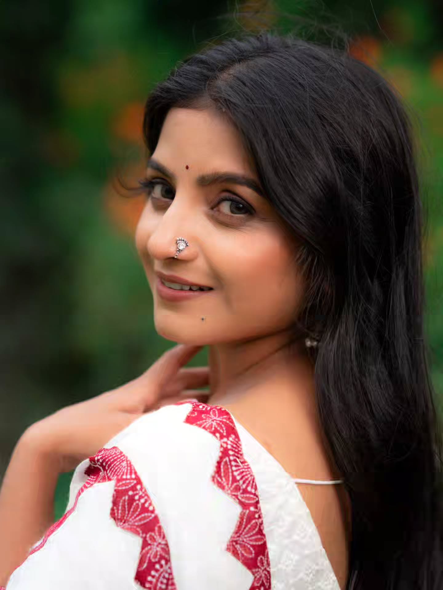 Komal Kumbhar White Saree Look