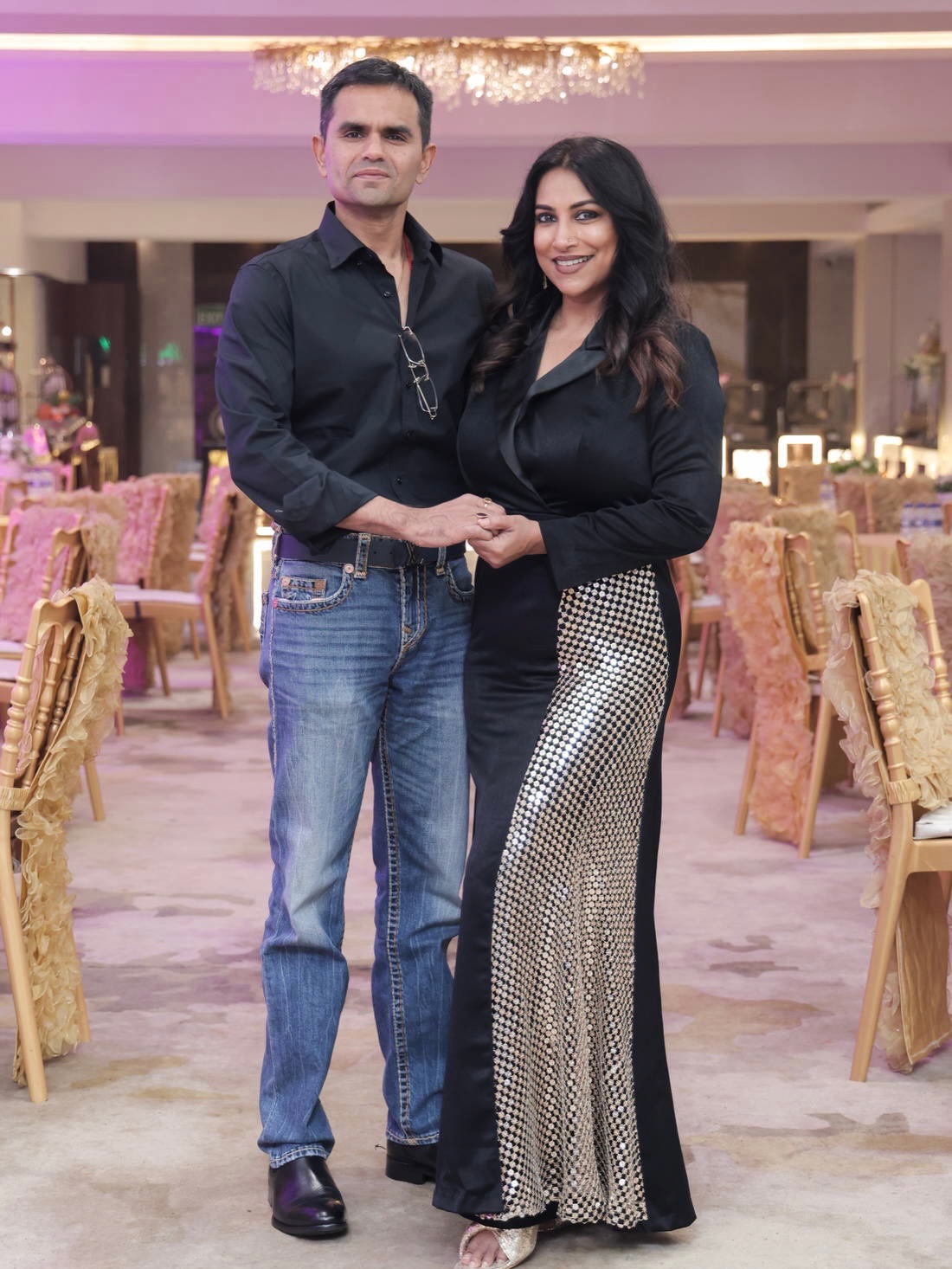 Kranti Redkar Wankhede Family Photoshoot