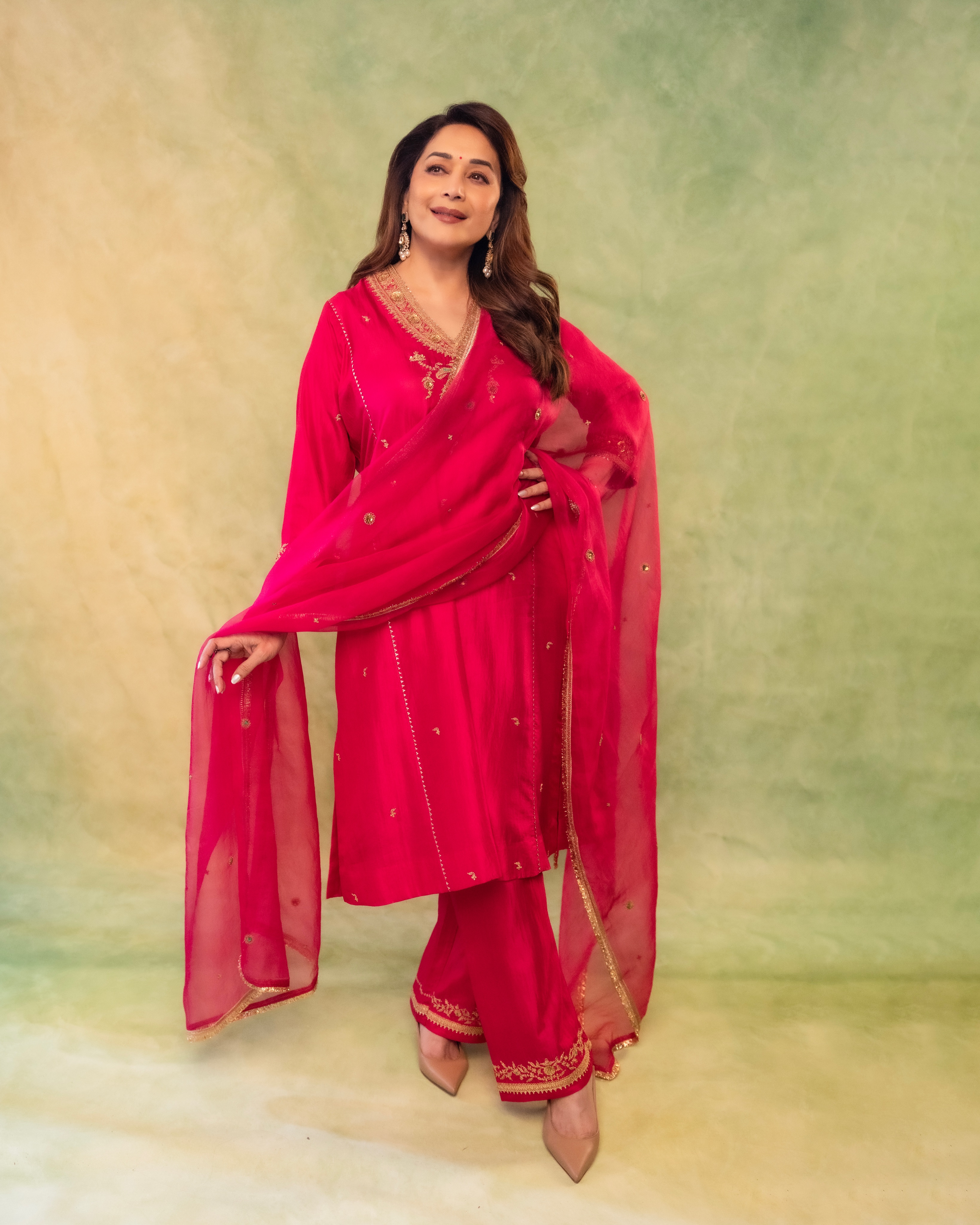 Madhuri Dixit Pink Dress Look