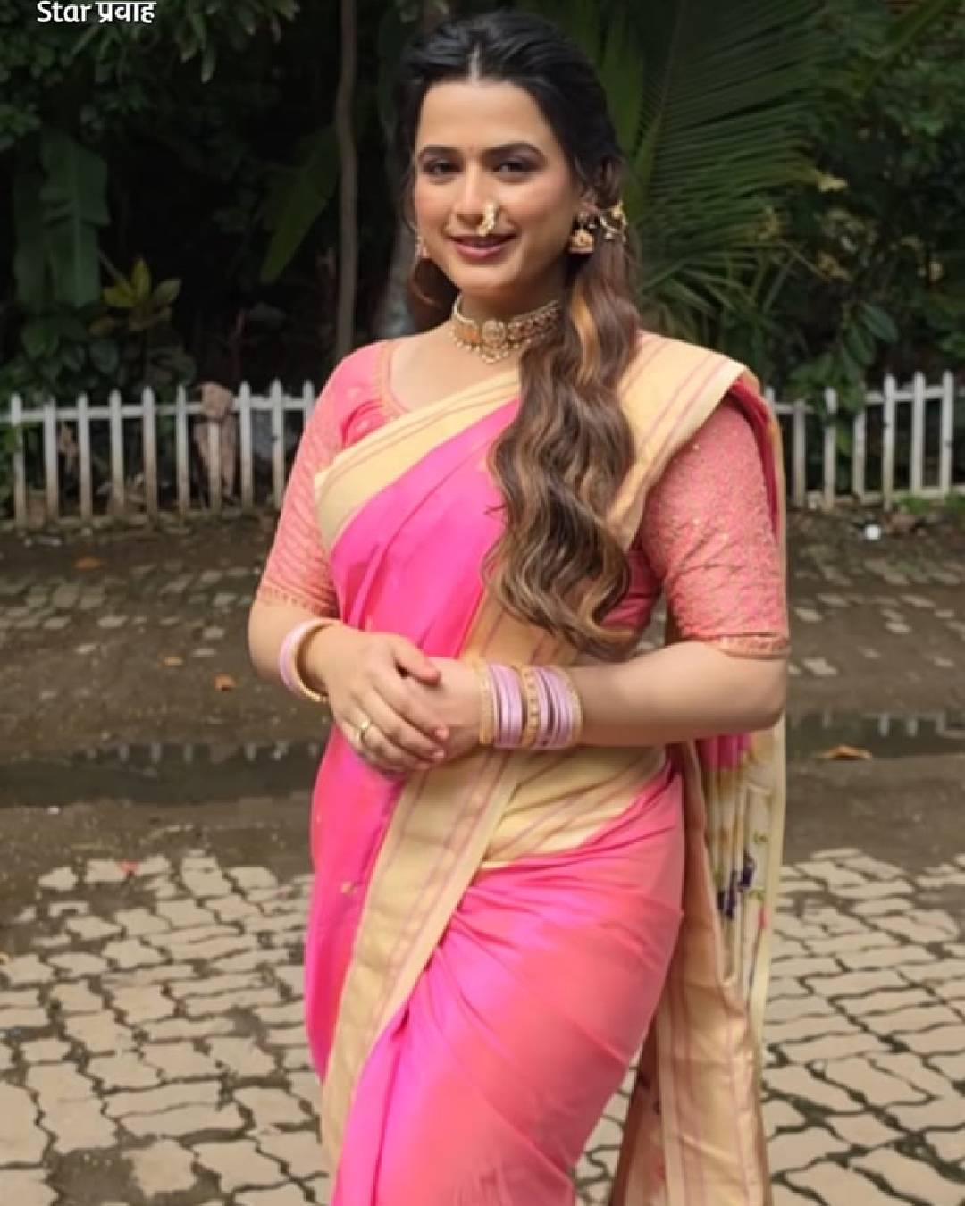 Prajakta Gaikwad pink saree look