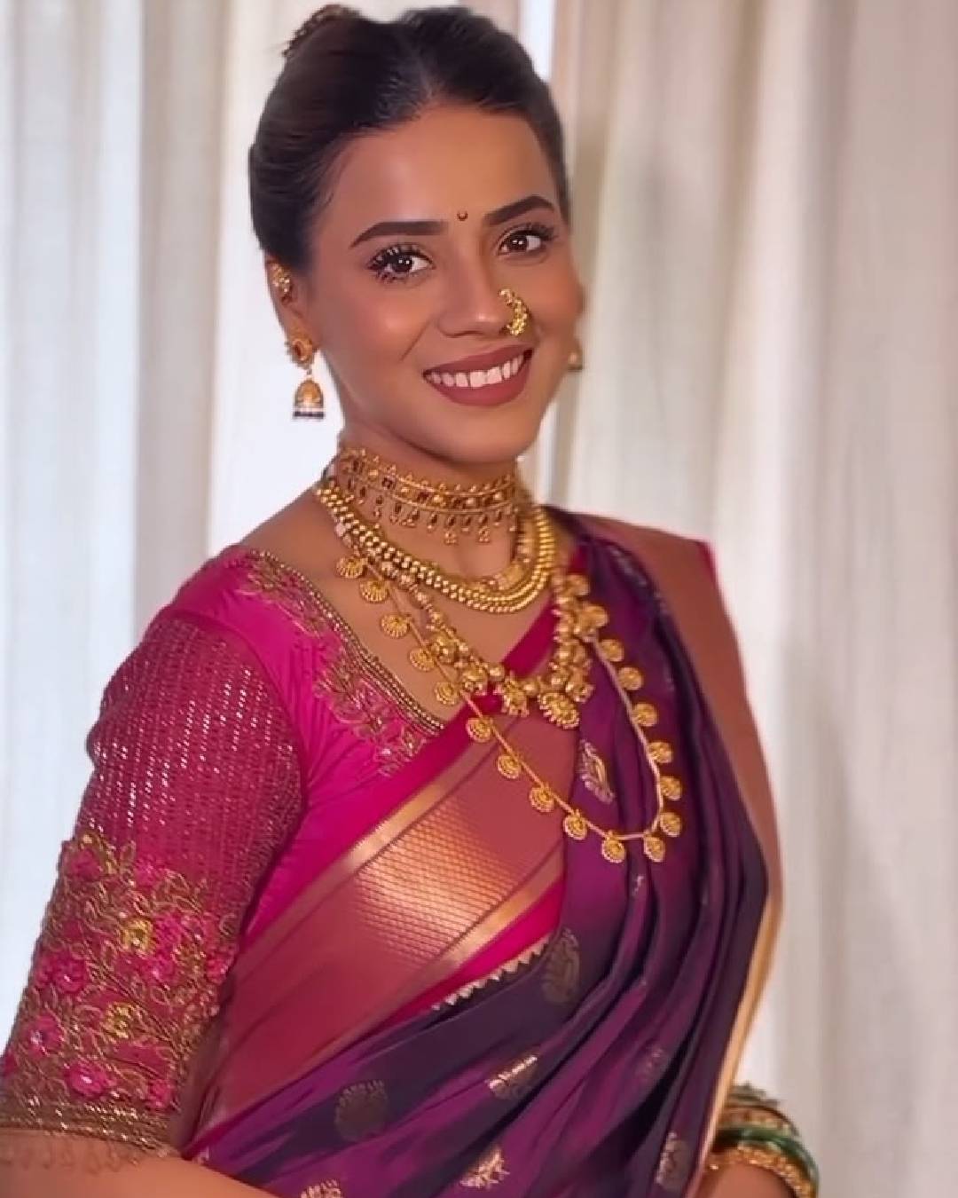 Pratiksha Mungekar traditional saree look