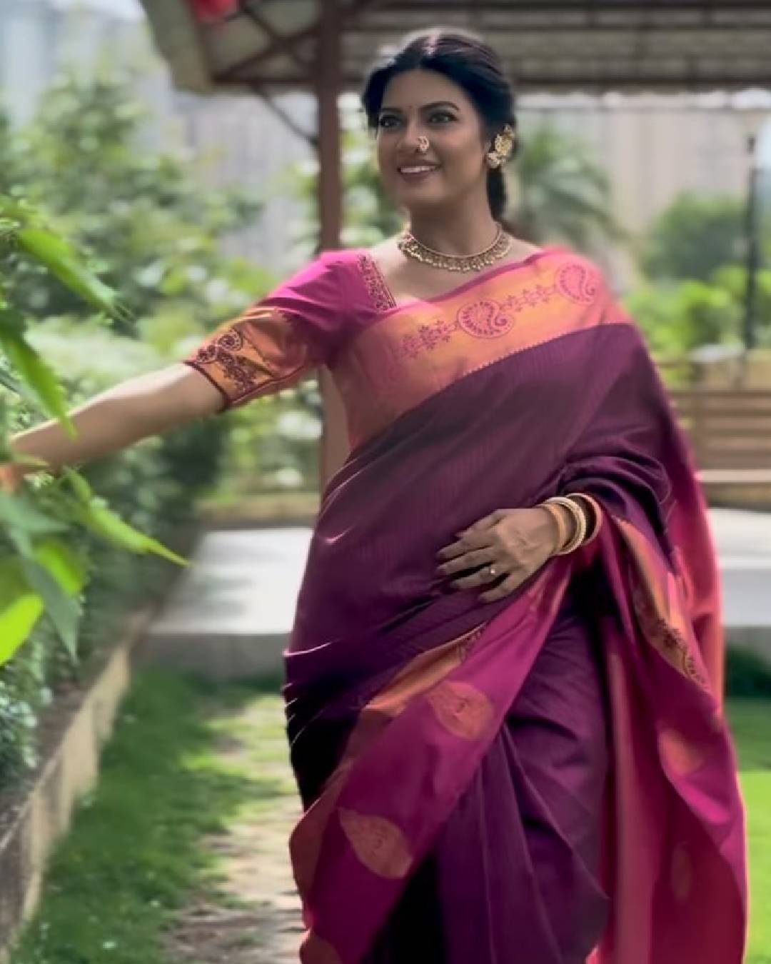 Dhanashree Kadgaonkar in purple saree