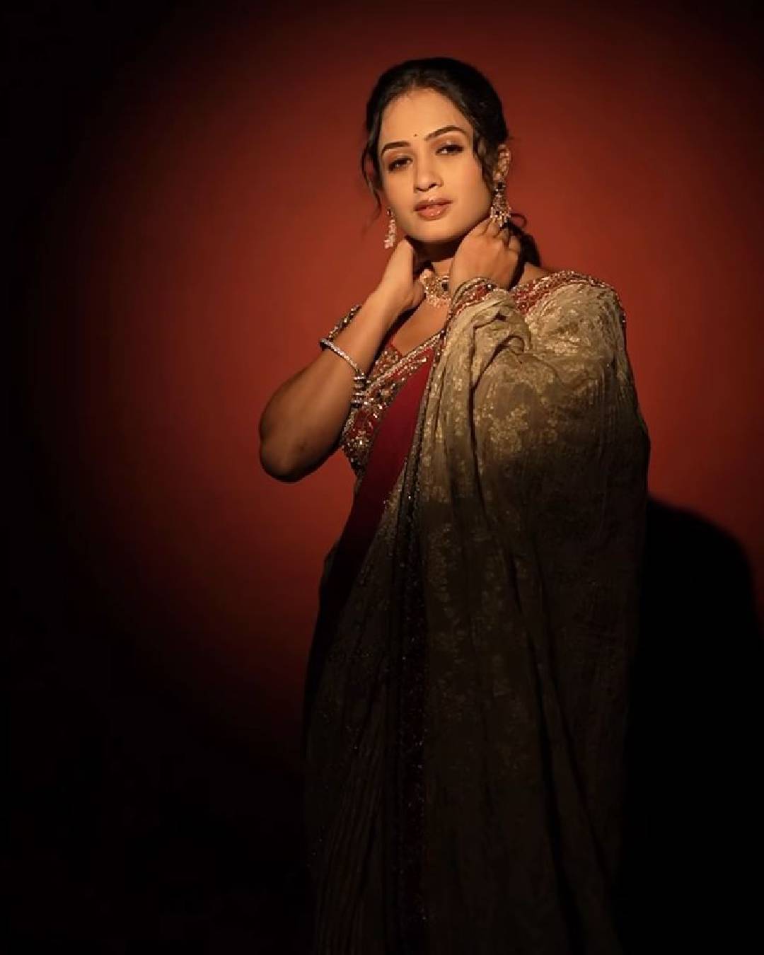 Girija Prabhu saree look