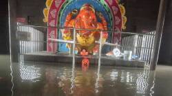 कृष्णा नदीच्या पुराचे पाणी वाईच्या ऐतिहासिक महागणपती मंदिरात, मंदिर बंद असल्याने संकष्टीच्या दिवशीच भाविकांची निराशा