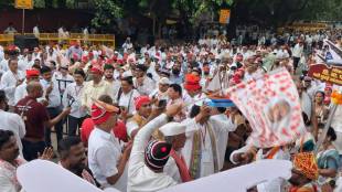Navi Mumbai Airport Naming Protest | Di Ba Patil Navi Mumbai Airport Demand | Jantar Mantar Protest Landholders Bhumiputra | Maharashtra Regional News Di Ba Patil Dindi