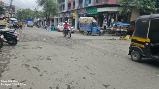 Tungareshwar Road Vasai pothole repair | Shravan month Tungareshwar Temple Vasai | Vasai East road maintenance news | Moraya Naka to Tungareshwar Mandir road repair