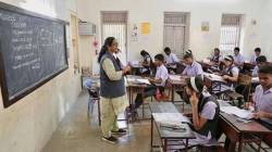 Special Intensive Revision : विद्यार्थ्यांचे अर्धे सत्र वाया; ‘एसआयआर’च्या कामामुळे शालेय कामकाजावर परिणाम