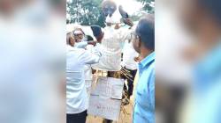 भाजप व राष्ट्रवादीच्या पदाधिकाऱ्यांत वादाचा भडका ; खडाजंगी नंतर पुतळ्याला जोडेमारो आंदोलन