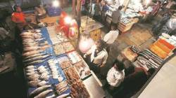 सामिष खवय्यांकडून ‘गटारी’ साजरी; हजारो किलो मटण, मासळी, चिकनवर ताव