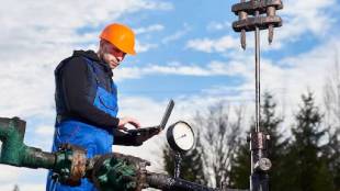 pump-operator