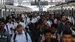 पश्चिम रेल्वेवर गर्दी नियंत्रणासाठी विशेष पथक ; गर्दीच्या स्थानकांवर २० जणांचे पथक