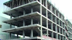 केवळ १४ दिवसांत ६८ किमी पदपथ अडथळामुक्त; पालिकेने अनधिकृत बांधकामे, फेरीवाले हटविले