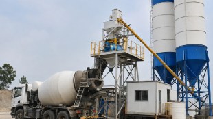 Panvel RMC plant worker death | Cement mixer machine accident Arivali | Panvel Taluka Police negligence case | Krishna Kala Developers Panvel worker security
