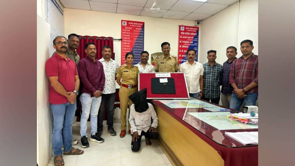 kolhapur crime news | karveer police station thief arrested | stolen gold jewelery recovered kolhapur | maharashtra crime news update kolhapur crime news | karveer police station thief arrested | stolen gold jewelery recovered kolhapur | maharashtra crime news update
