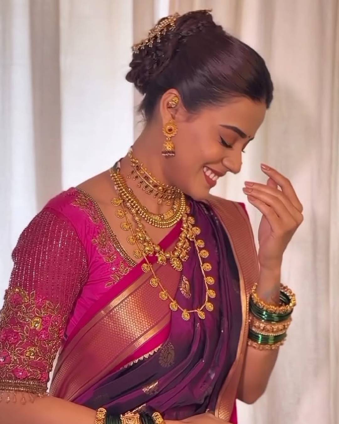 Pratiksha Mungekar traditional saree look