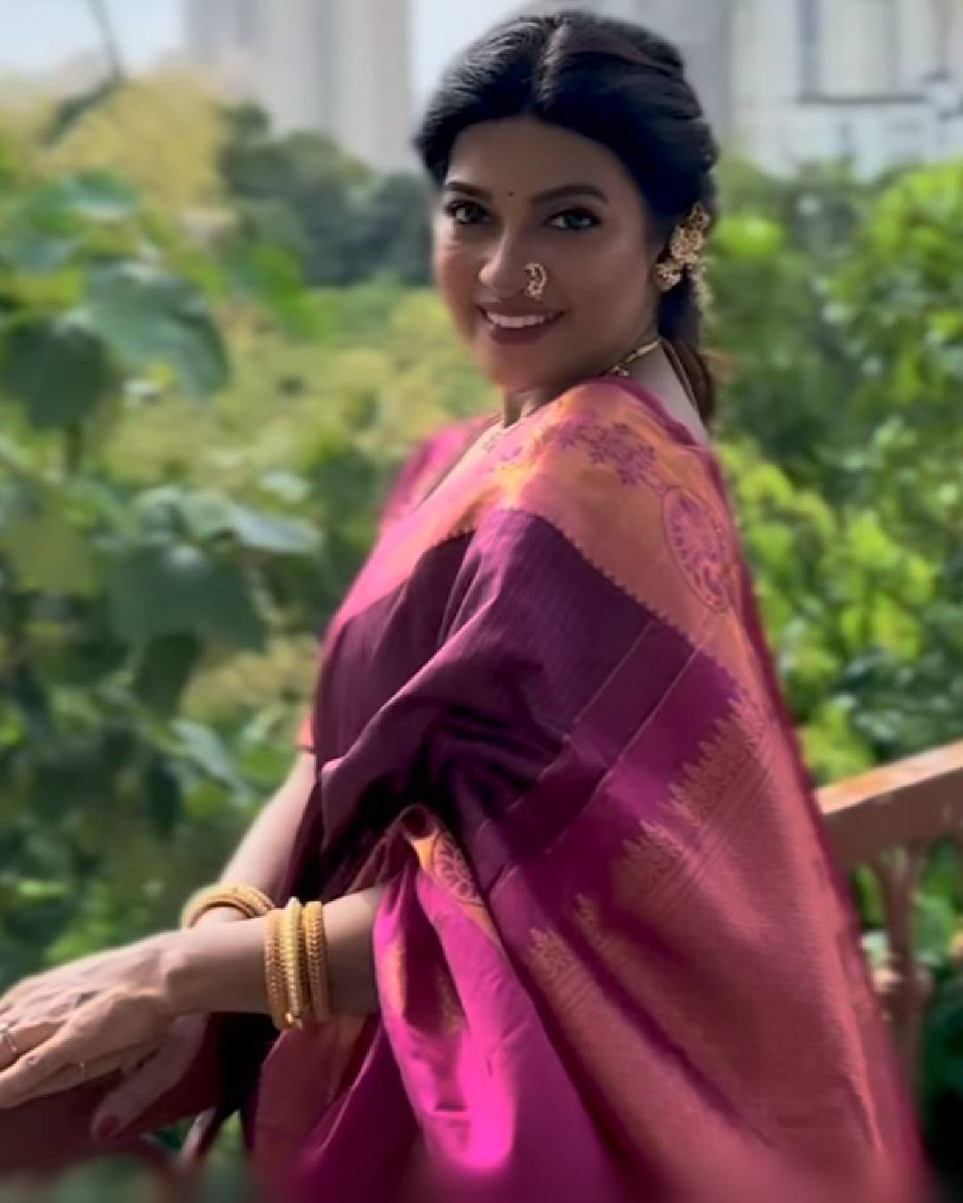 Dhanashree Kadgaonkar in purple saree