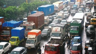 Ghodbunder ghat Thane traffic jam | Chena bridge to Owala traffic congestion | Thane Ghodbunder road potholes rain | Thane traffic updates today news