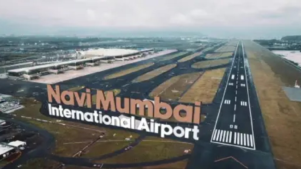 Boeing 747 cargo plane lands at Navi Mumbai International Airport | National Airlines cargo aircraft water cannon salute | Navi Mumbai airport cargo operations launch | Frankfurt to Navi Mumbai direct freight flight Boeing 747 400F Boeing 747 cargo plane lands at Navi Mumbai International Airport | National Airlines cargo aircraft water cannon salute | Navi Mumbai airport cargo operations launch | Frankfurt to Navi Mumbai direct freight flight Boeing 747 400F