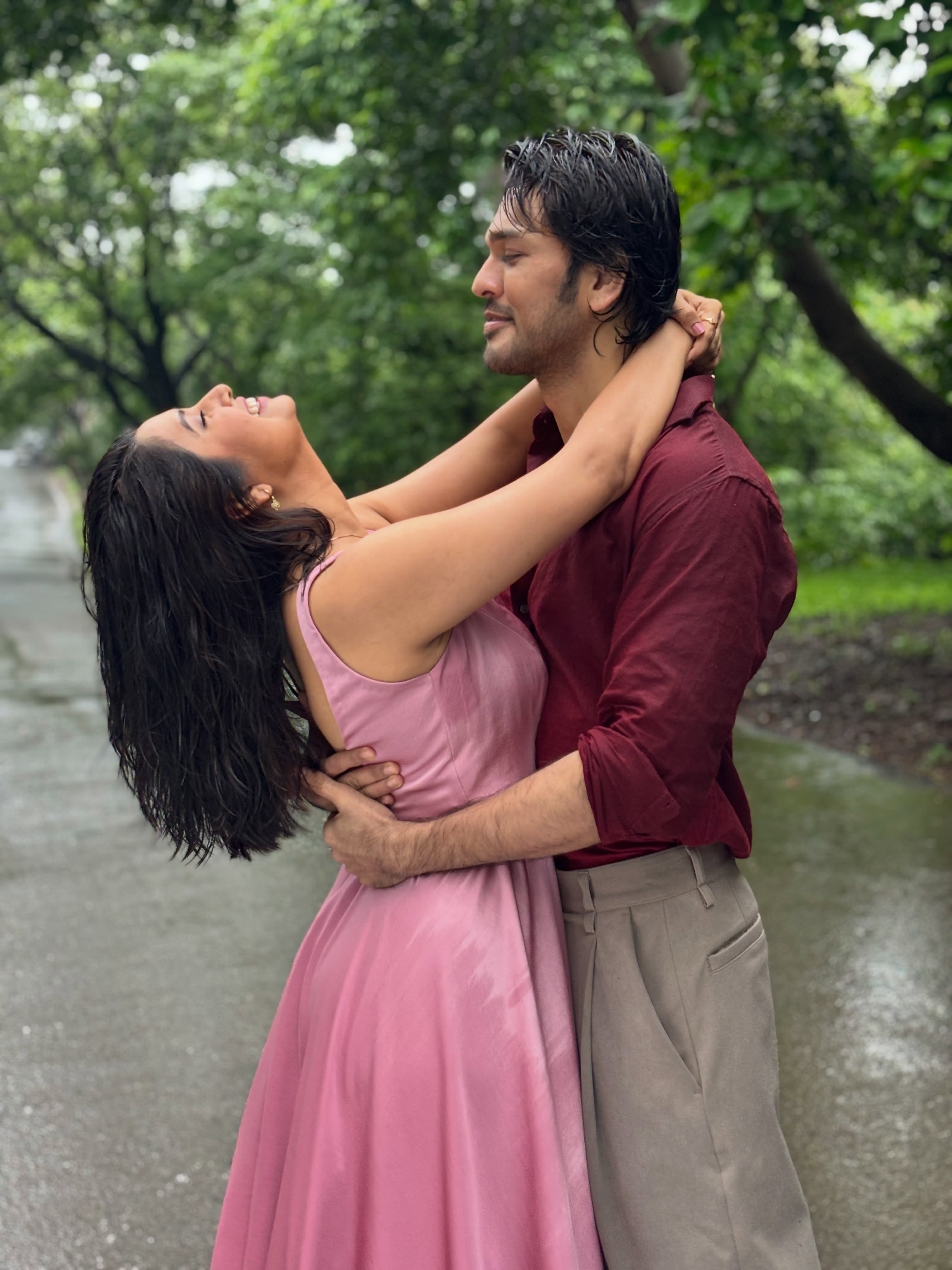 Prajakta Mali Lalit Prabhakar Shubh Mangalam Jodi Dangalam