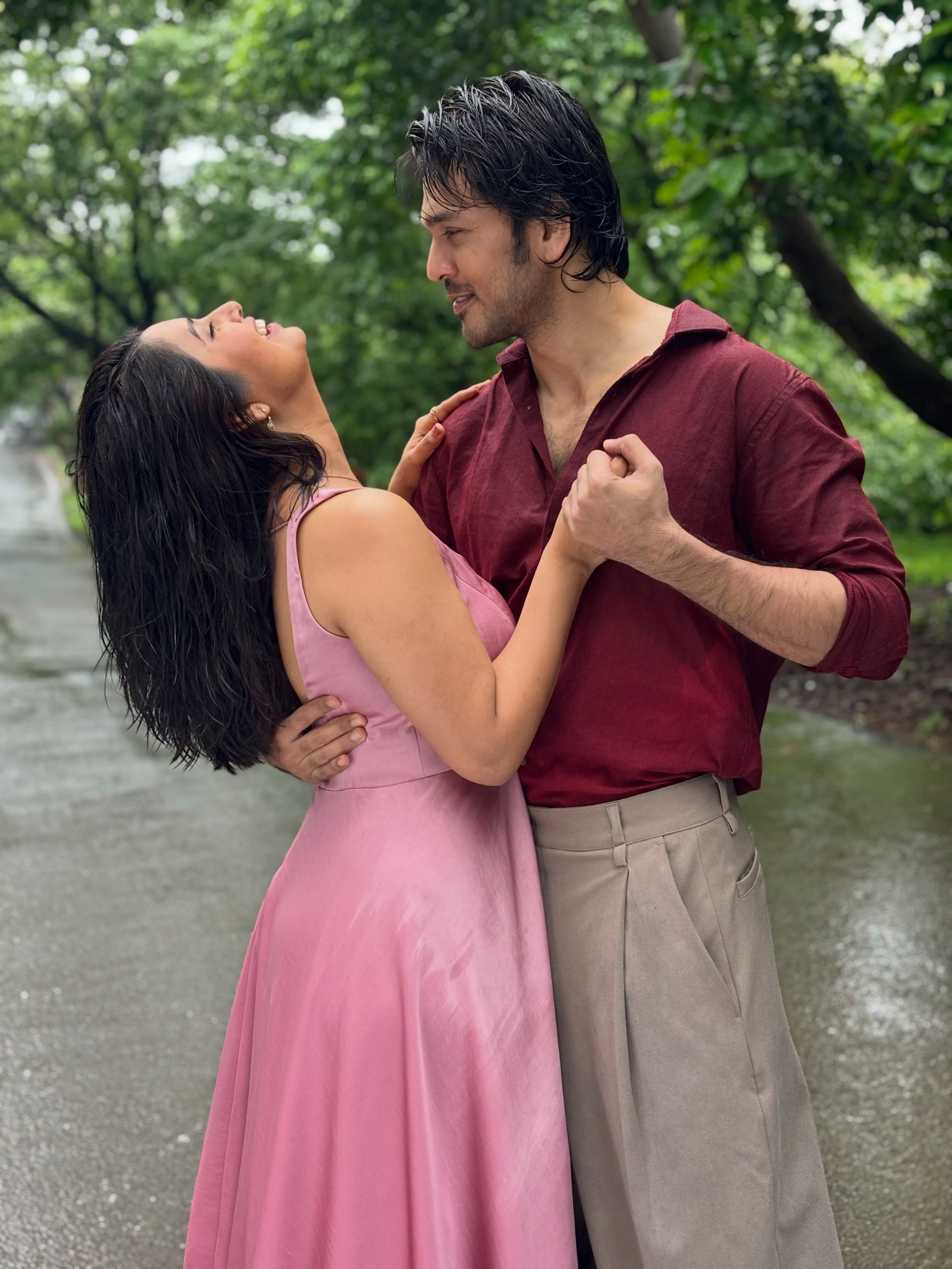 Prajakta Mali Lalit Prabhakar Shubh Mangalam Jodi Dangalam