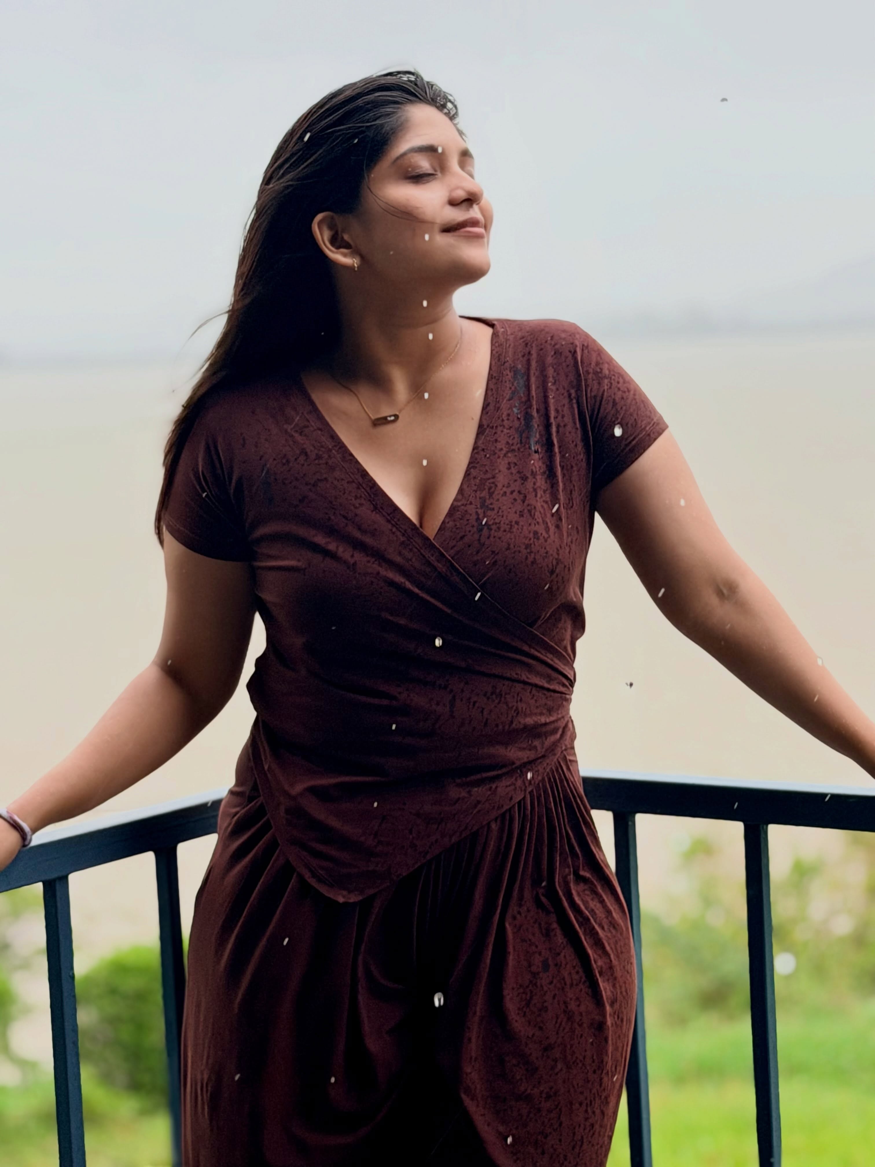Samruddhi Kelkar Rain Photoshoot