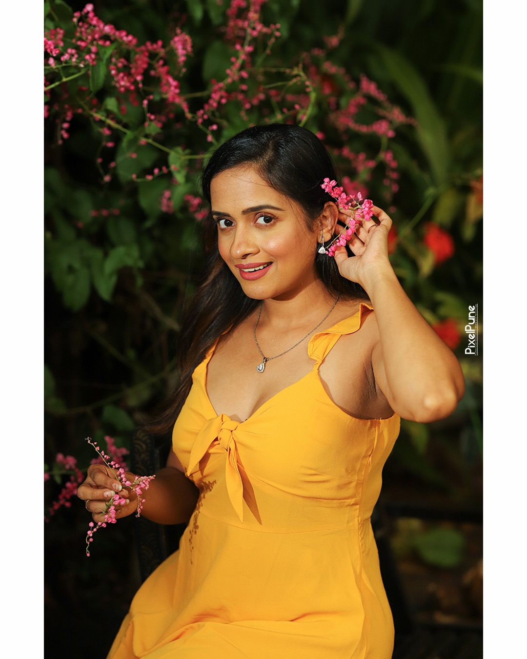Sanika Banaraswale Yellow Saree Look