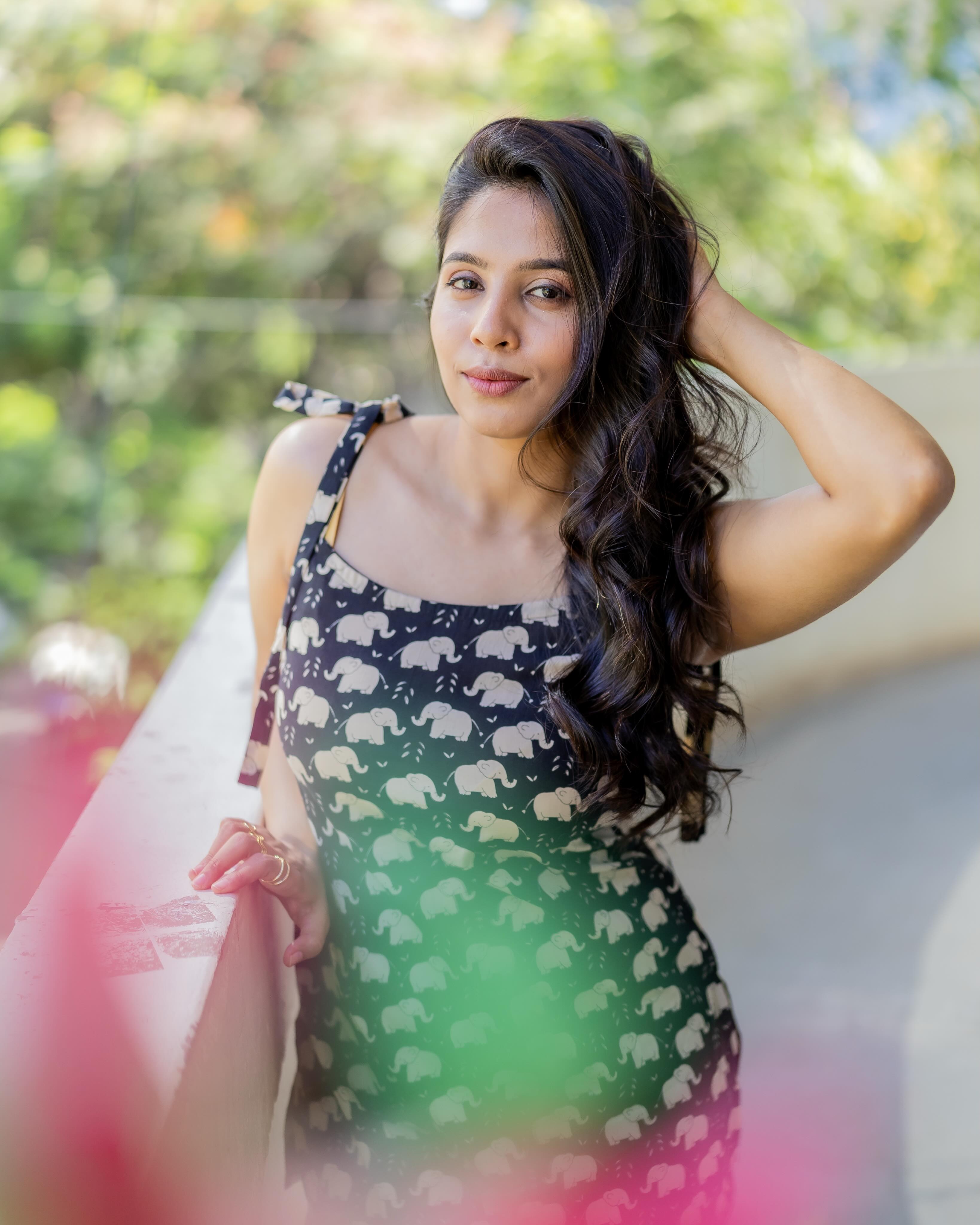 Sanika Kashikar Pink Cotton Saree Look