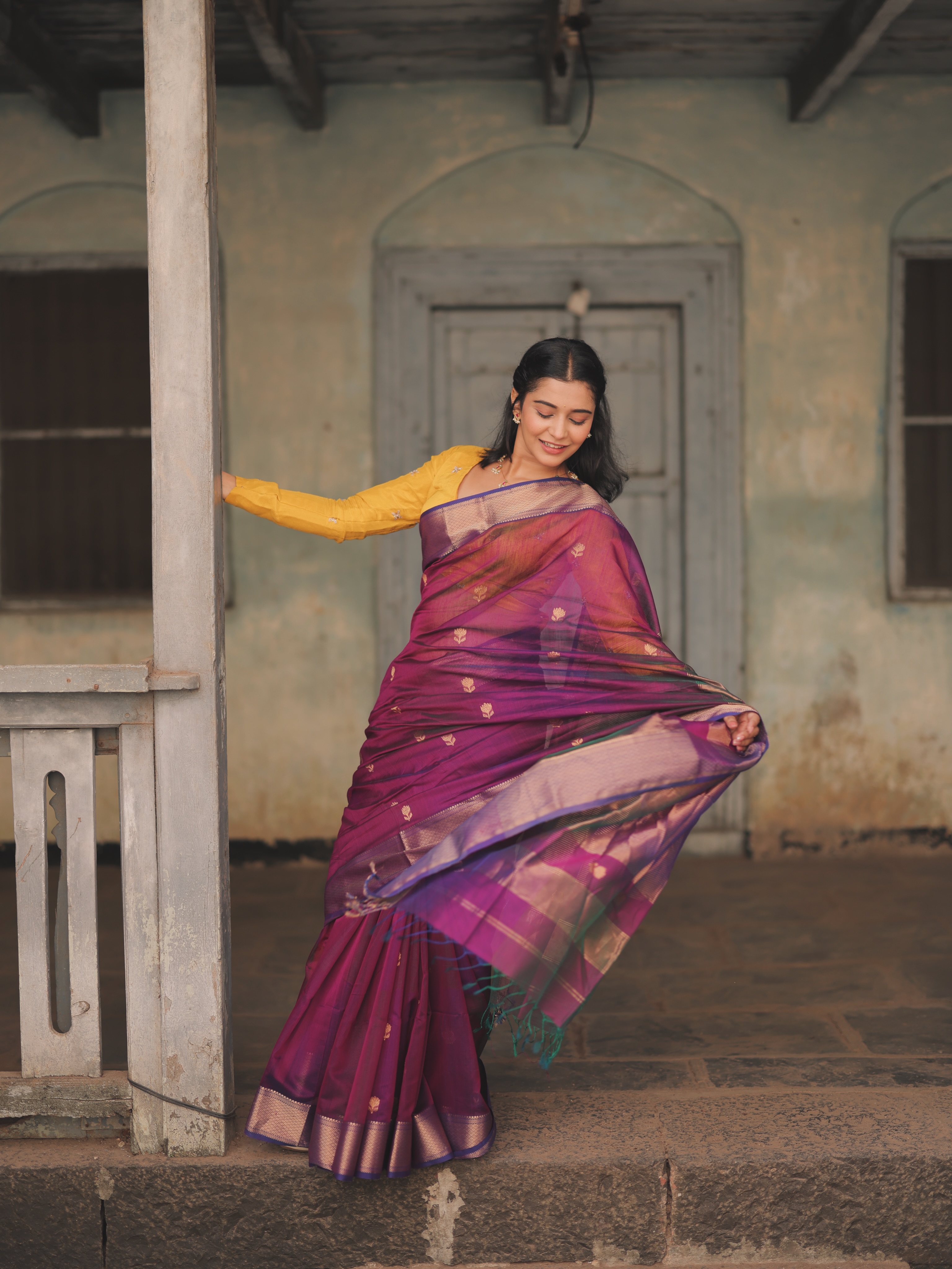 Shivani Mundhekar Purple Saree Look