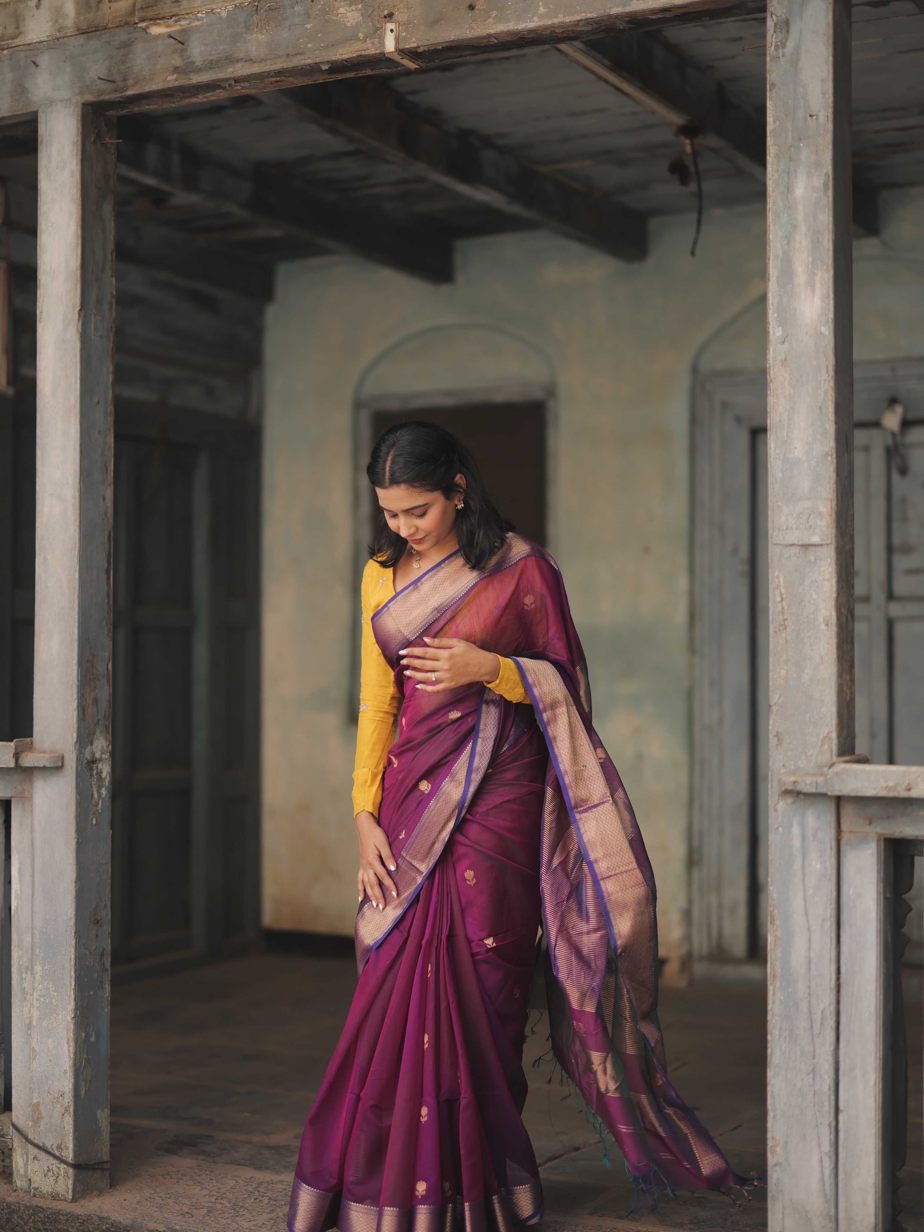 Shivani Mundhekar Purple Saree Look