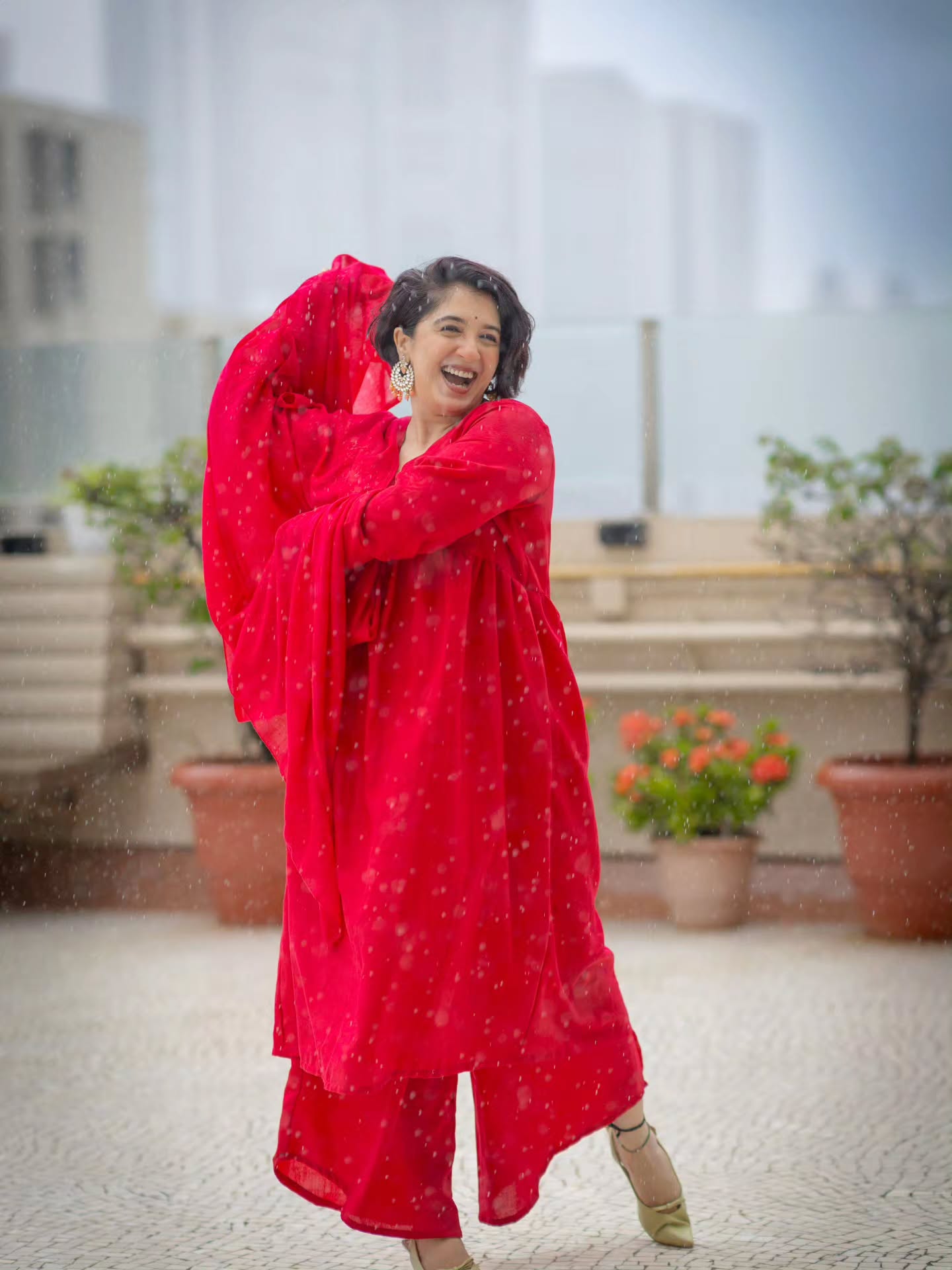 Snehlata Vasaikar Red Dress Look
