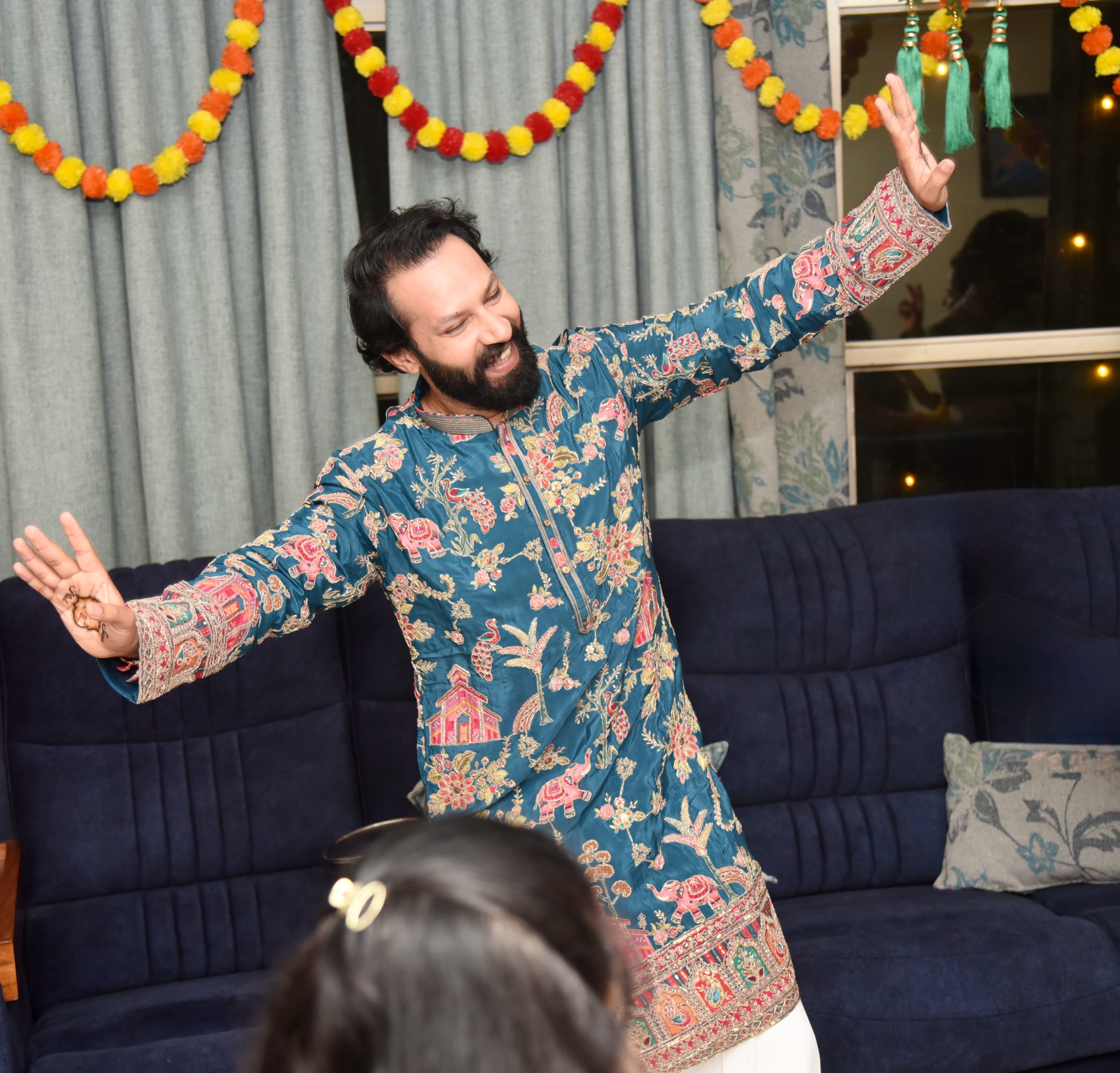 Sonalee Kulkarni Brother Wedding Mehndi Ceremony Photos