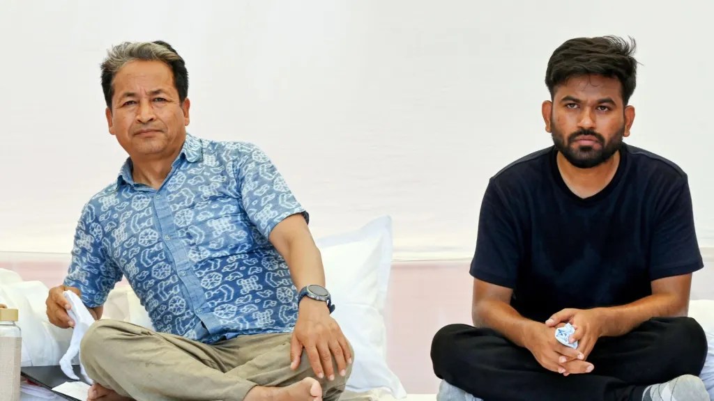 Abhijit Dipke emotional over Sonam Wangchuk detention