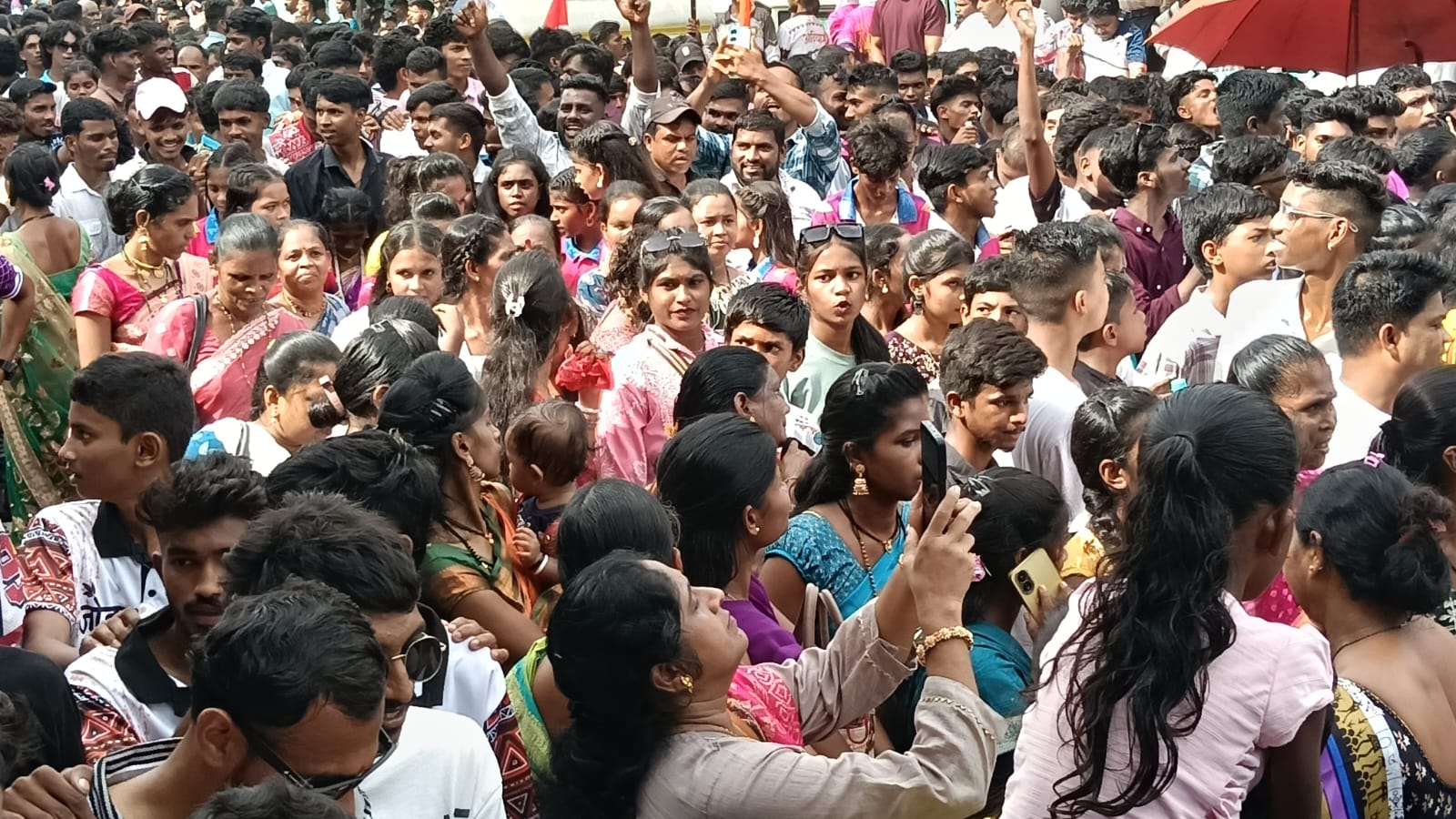 palghar adivasi din rally