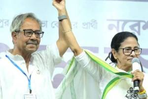 Asish Banerjee TMC leader suicide note investigation | TMC leader Asish Banerjee found hanging in Kolkata party office | तृणमूल काँग्रेस नेते आशिष बॅनर्जी आत्महत्या प्रकरण | टीएमसी नेते आशिष बॅनर्जी सुसाईड नोट तपास
