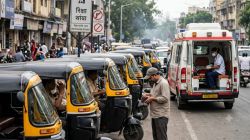 पुणेकरांच्या खिशाला कात्री! रिक्षा प्रवासाबरोबरच रुग्णवाहिकांची सेवाही महागणार