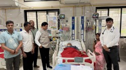 अतिदक्षता विभागात नियम डावलून मंत्र्याकडून ‘व्हिडीओ कॉल’?