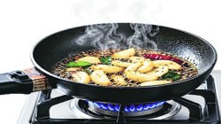 कुतूहल: फोडणीतल्या लसणाला वास का येतो?