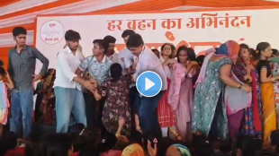 Bareilly Raksha Bandhan Stampede incident site | बरेली रक्षाबंधन चेंगराचेंगरी घटना | UP Mayor Umesh Gautam event stampede spot | मोफत साड्या वाटप चेंगराचेंगरी दुर्घटनेतील गर्दी
