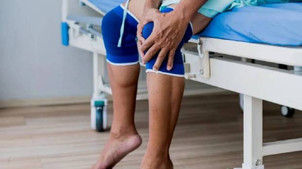 Muscle loss after 40 Sarcopenia prevention and remedies Strength training exercises for muscle health