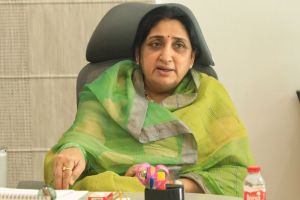 Rohit Pawar Sunetra Pawar Criticism | Pune Guardian Minister Neglect Chakan MIDC | रोहित पवार सुनेत्रा पवार टीका | पुणे पालकमंत्री दुर्लक्ष चाकण एमआयडीसी