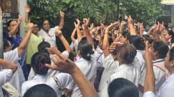 डॉक्टरांपाठोपाठ नर्सेसही संपात; शासकीय रुग्णालयांत रुग्णांची सकाळीच गैरसोय; दोन तासांचे कामबंद आंदोलन